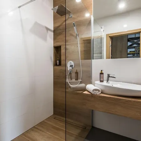Apartament Rent Like - Rozana 19 *