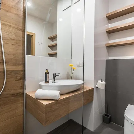 Apartament Rent Like - Rozana 19 *