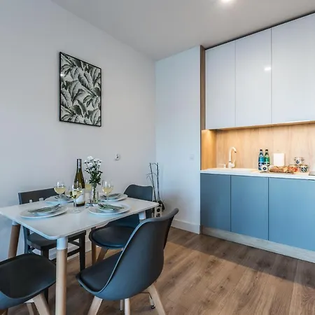 Apartament Rent Like - Rozana 19